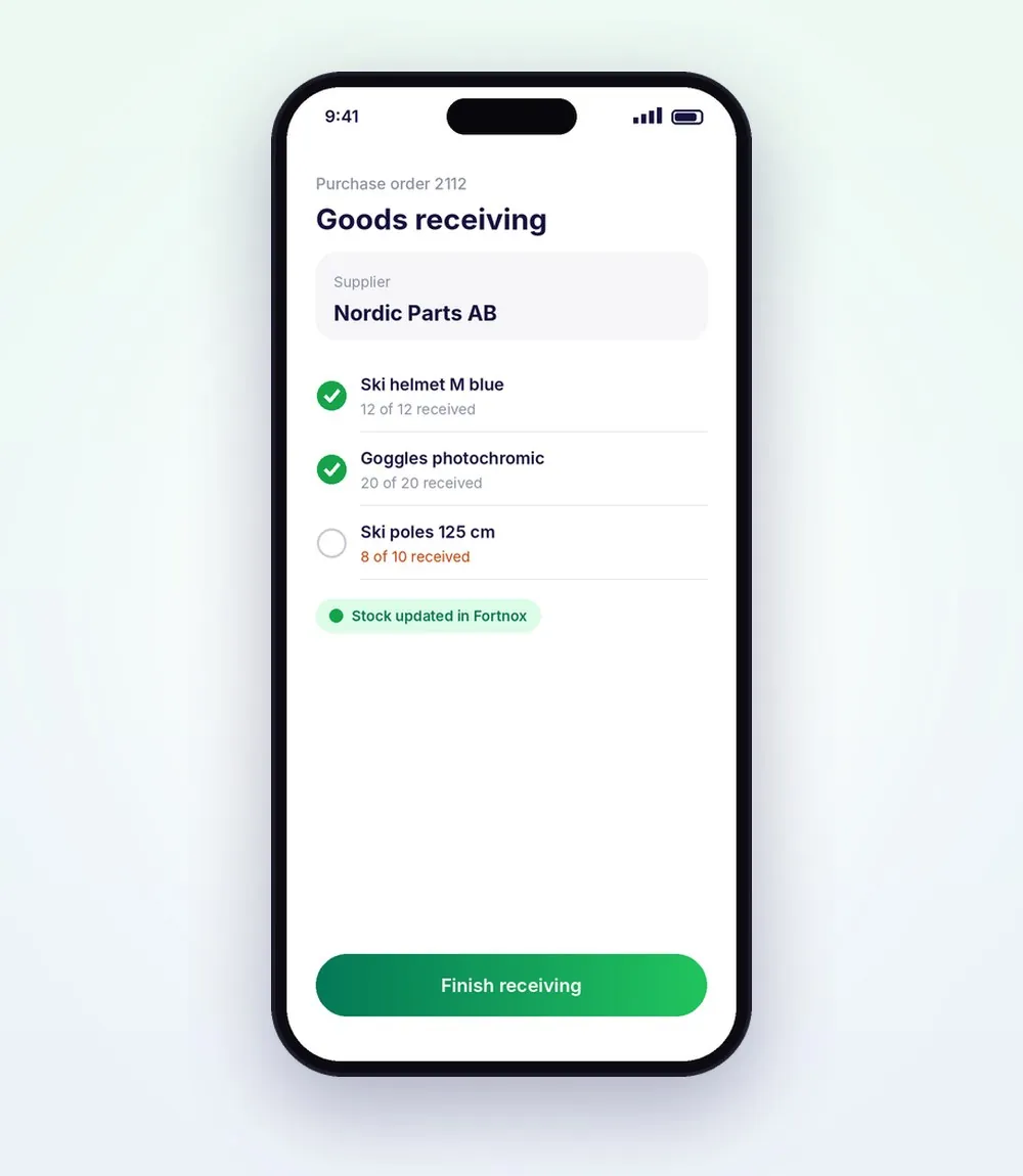 Goods receiving app checking off a purchase order